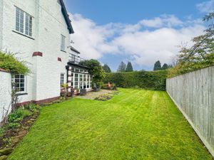 Photo 28- click for photo gallery